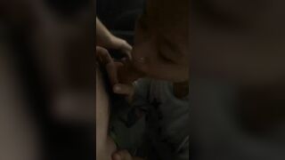 Địt em sướng rên rỉ ra đi anh 2
