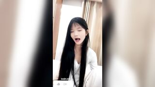 Em gái mới lớn lồn non cùng anh người yêu livestream quan hệ tình dục kiếm tiền P.10