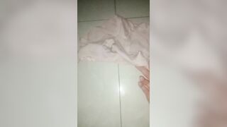 Quần lót hồng dễ thương