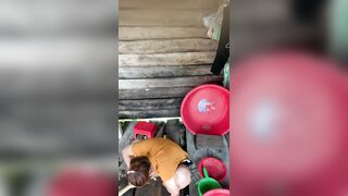quay lén em ktv quán chòi đi đái thay BVS