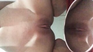 Khánh Băng k9 móc lồn trước kính