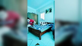 Chồng nứng cặc địt vợ mạnh bạo cực sung