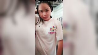 em học sinh dâm dục live khoe quần lót