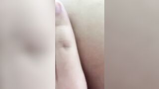 Em họ nứng lồn dâm đãng gạ Dưới MÔ TẢ 10