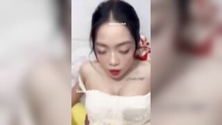 Chơi em nyc mặc váy cưới