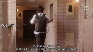 Xem phim Trú Mưa Nhà Cậu Hàng Xóm Trẻ Tuổi