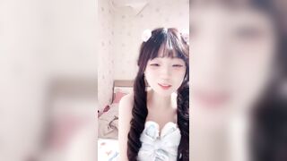 2 e teen mình dây xinh lồn cực múp hồng hào tập tành làm idol live p4