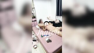 Cho vợ massage yoni cùng trai lạ p2