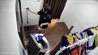 Hack cam quay lén trong tiệm photobooth toàn các e teen xinh đẹp thay đồ p8
