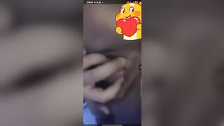 Gái call lol cho người yêu xem