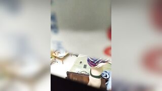 Em sinh viên năm nhất thay quần lót lọt khe