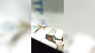 Em sinh viên năm nhất thay quần lót lọt khe