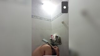 vú to tắm call người yêu