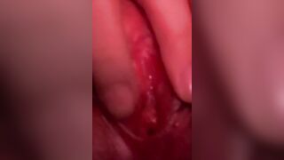 Em yến tulei¥ lộ video tự sướng tại nhà