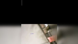 Quay lén nữ đồng nghiệp Loli đi Đái có cái lồn đẹp cực nứng