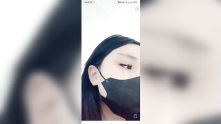 E teen Việt xinh dâm siêng ăn lười làm ở nhà livetream bú cặc b trai kiếm donate