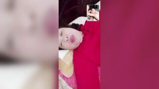 Chị máy bay khát tình call sex vắt sữa