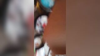 seri quay lén dưới váy nhân viên TGDĐ toàn các em xinh tươi - phần 1