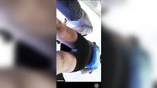 seri quay lén dưới váy nhân viên TGDĐ toàn các em xinh tươi - phần 3