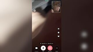 vừa địt vừa call video với đứa bạn thân - phần 3