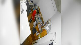 hack cam quay lén con em họ lớp 10 vú bự