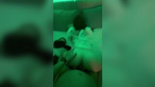 bé học sinh nhỏ nhắn nàng thơ này dâm dục quá