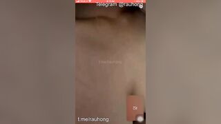 Call video với e ghệ dâm kính cận xinh xắn đc e show hàng ngon cho xem rửa mắt