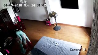 cô giáo mần non 2k3 em thay đồ chuẩn bị đi dạy nhìn ngon vcl