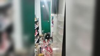 quay lén vợ chồng xóm trọ địt nhau mà còn không đóng cửa