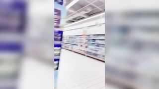 E teen dâm chân dài mình dây lột đồ khoe lồn dâm đi dạo mua đồ trong siêu thị p2