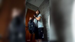 siêu phẩm quay lén nhà vệ sinh nữ toàn gái xinh vcl - phần 28