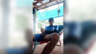 Trai thẳng sục