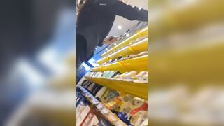 có 102 quay lén gái xinh làm TGDĐ váy ngắn quần lót - phần 14