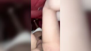 Em streamer bề ngoài xinh đẹp lên xe em hóa thành đồ chơi tình dục của anh.