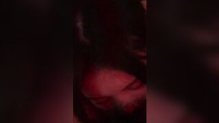 Bề ngoài ngây thơ dễ thương, lên giường một con cu không thỏa mãn được em.