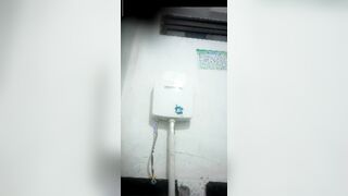 Quay lén bên trung, Mấy e sinh viên Loli kính cận Đi đái Cực nứng ngon