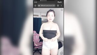 Em Giang múp show
