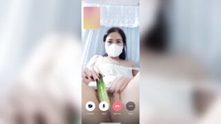 chị nứng lồn quá lấy dưa leo thủ dâm lun