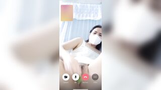 chị nứng lồn quá lấy dưa leo thủ dâm lun