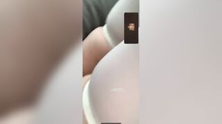 Call video với e rau non bím tơ đeo sextoy vào đít móc lồn rỉ nước cực dâm