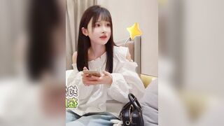 Seri checker đặt cam ẩn quay lén, bé này xinh như thiên thần anh em ạ