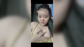 Đang nằm võng mà thằng ny bắt thủ dâm