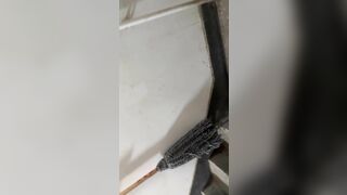 sang thăm bé loli bị ngã xe thấy em ngon quá đè ra đòi địt luôn - phần 6