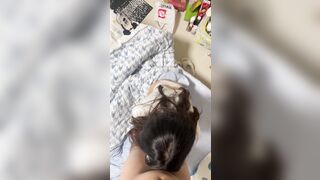 Em đã kịp làm gì đâu mới dạo đầu mà anh đã ra rồi