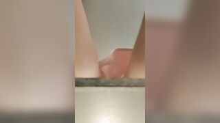 Nhìn những cô gái khỏa thân, xem bạn gái đó ăn mặc