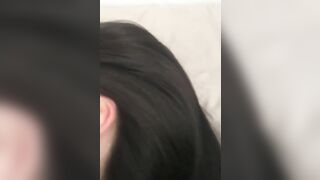 Đè con bạn ra địt khi nó qua nhà mình chơi