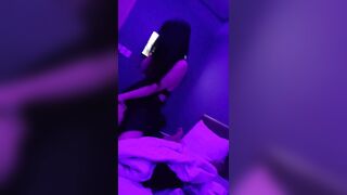 vợ mặc đồ ngủ sexy mà bị bạn chồng vô đụ rồi