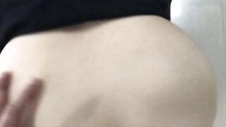 Địt chị đồng nghiệp mông to lồn khít trong văn phòng sướng tê cặc