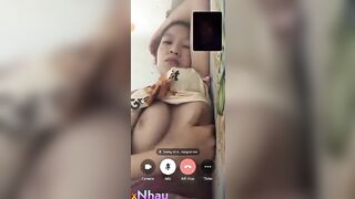 Chat vs bộ đội