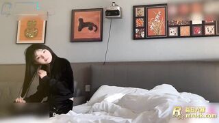 clip sex quay lén các đại gia mua dâm cùng các em sinh viên sgbb p4 2
